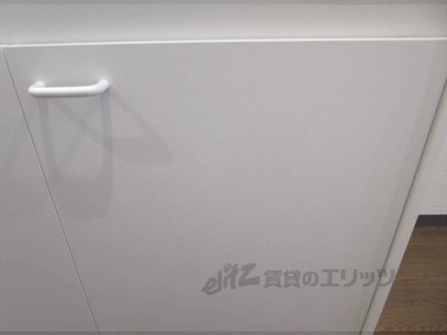 キッチン　下部収納
