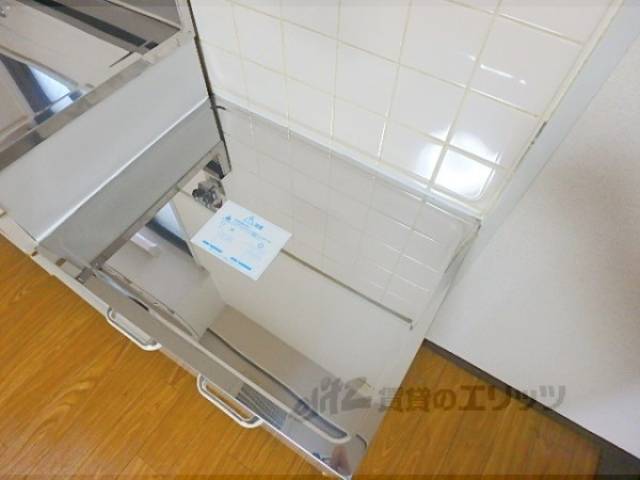 キッチン　コンロ置き場