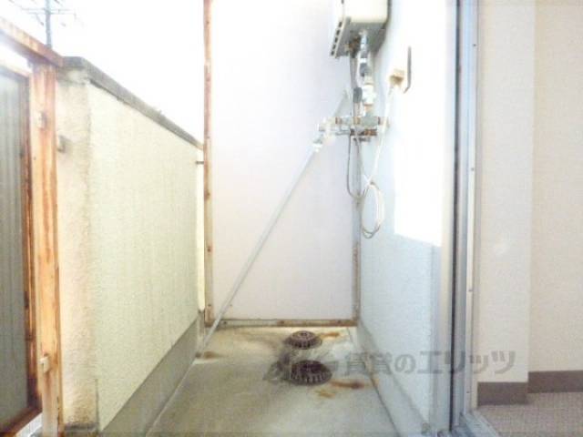 洗濯機置場　給湯パネル