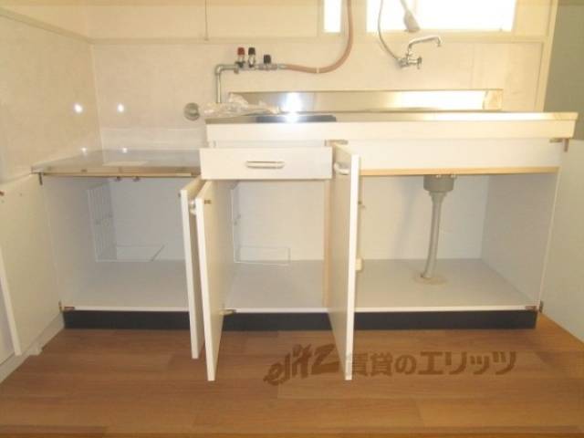 キッチン　下収納