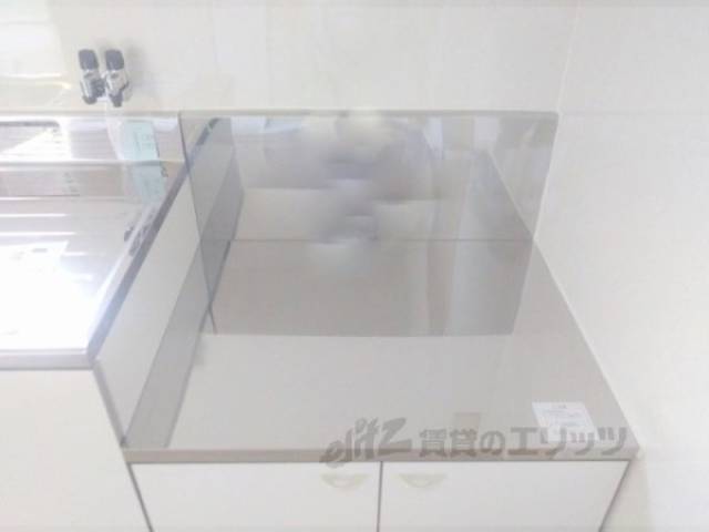 キッチン　コンロ置き場