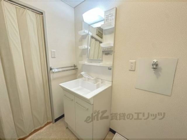 洗面所　独立洗面台