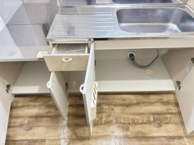 キッチン　下収納