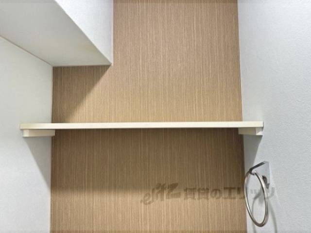 トイレ　棚