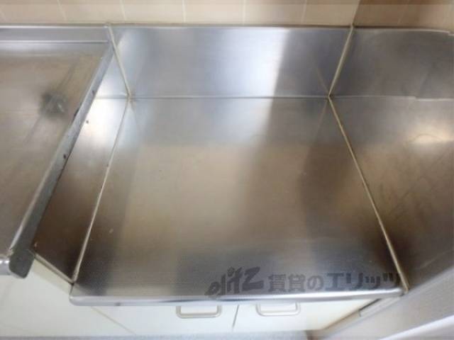 キッチン　コンロ置き場