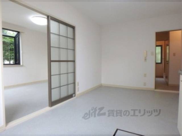 リビング　ダイニング