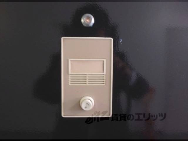 玄関　呼び出し音