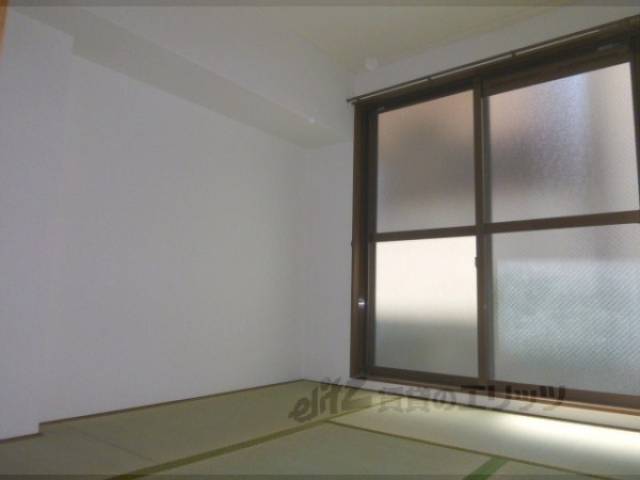 和室　日当たりの良い和室です。