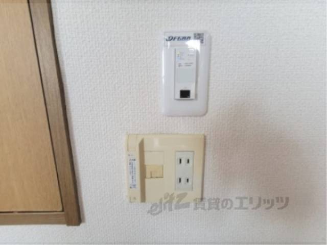 インターネット端子