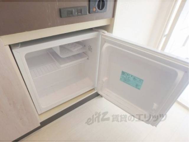 冷蔵庫置場　備え付け