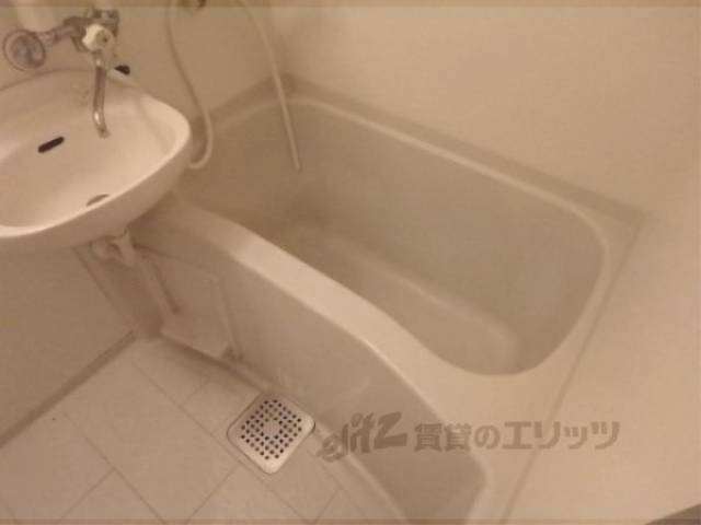バスタブ