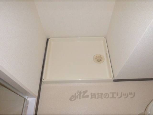 洗濯機置場　洗濯パンです。