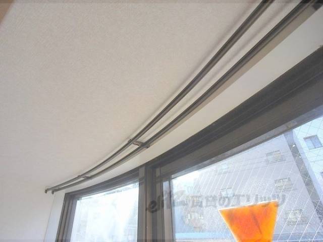 カーテンレール