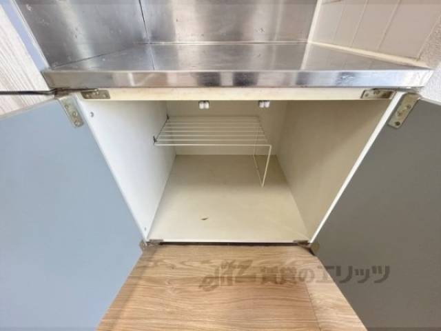 キッチン　下部収納