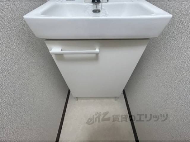 洗面所　下部収納