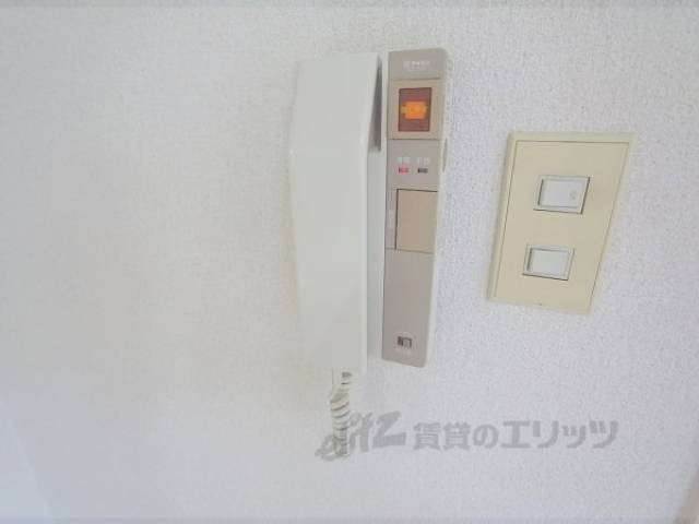 インターホン
