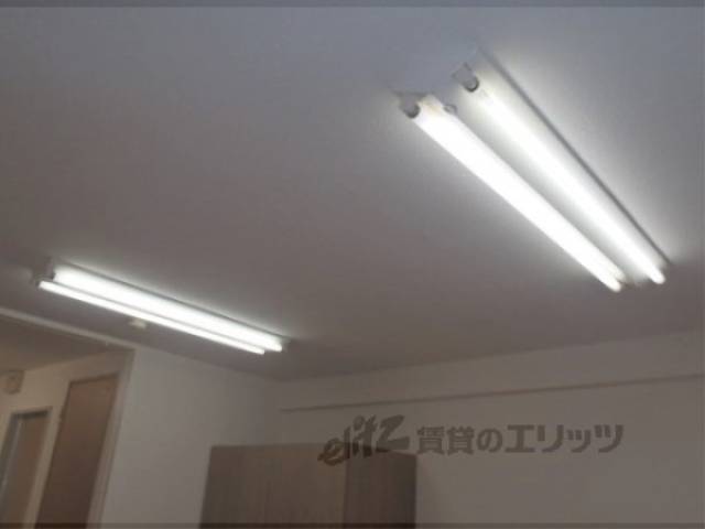 洋室　天井