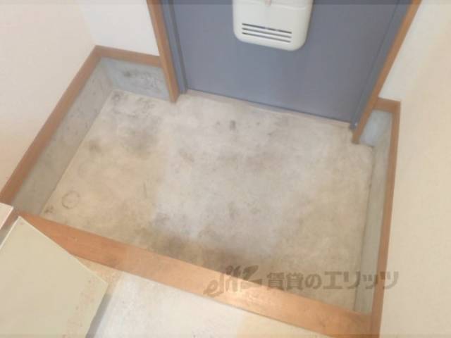 玄関 お部屋の入口です