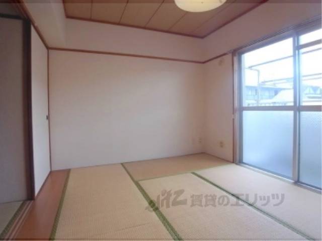 和室　（南側）