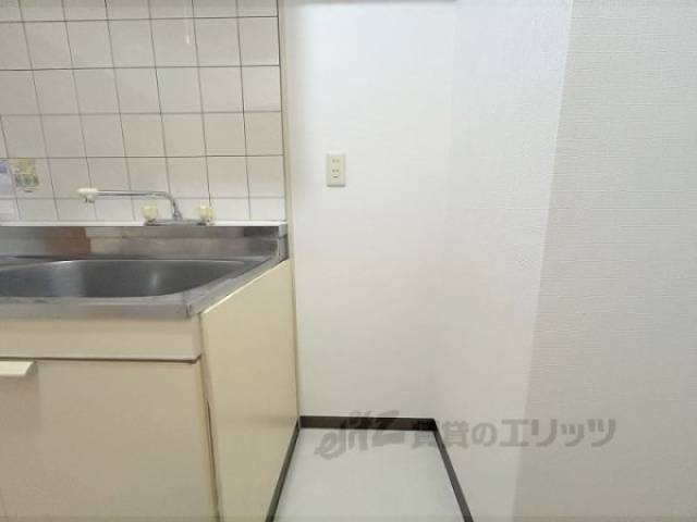 冷蔵庫置場