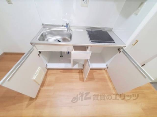 キッチン　下部収納