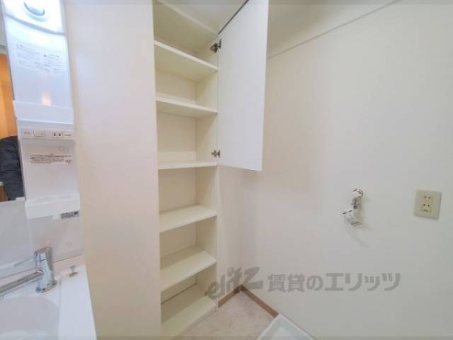 洗面所　収納
