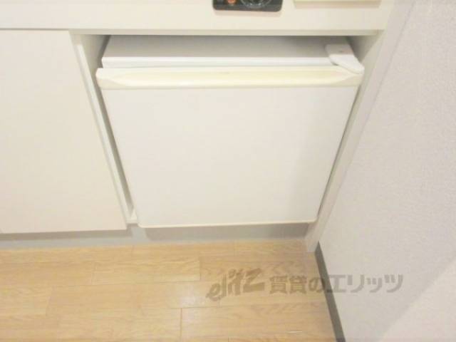 冷蔵庫置場　ミニ冷蔵庫