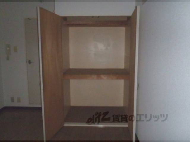 収納　奥行きのある収納です