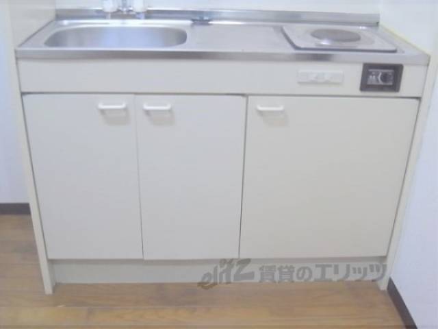 キッチン　収納