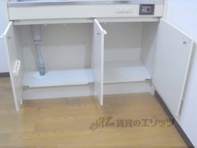 キッチン　収納