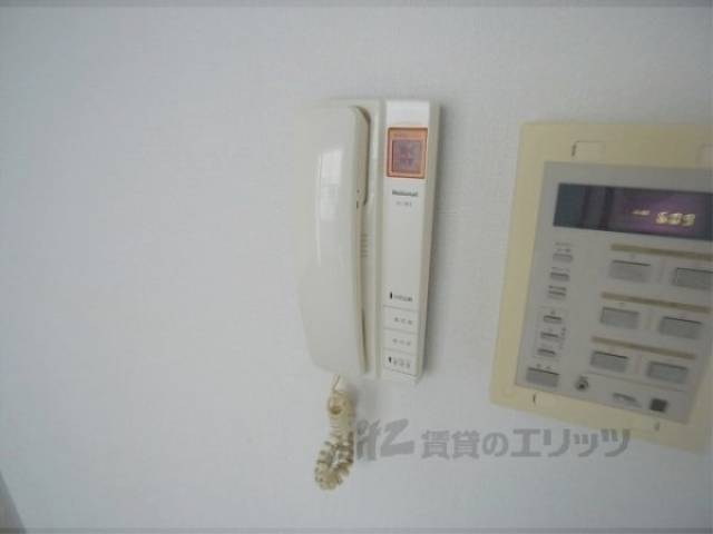 インターホン