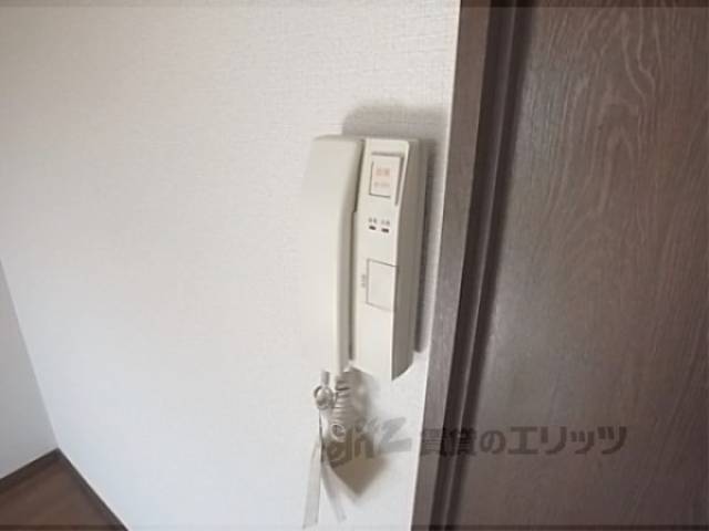 インターホン