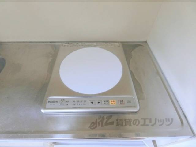 キッチン　コンロ