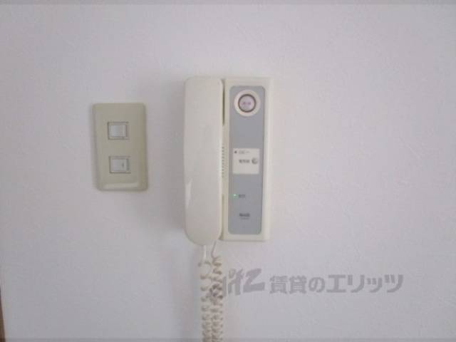 インターホン