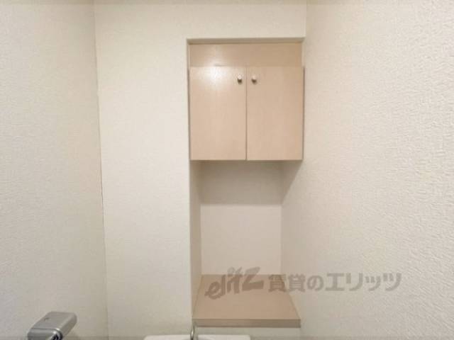 収納　トイレ上
