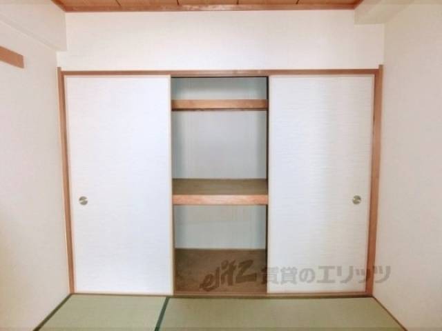 収納　６帖和室
