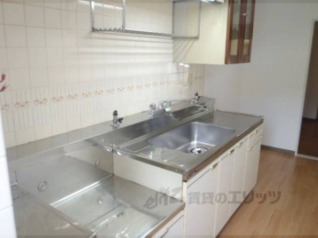 キッチン　２口コンロおけます