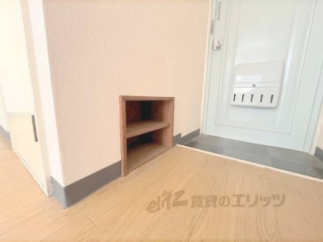 玄関　下駄箱