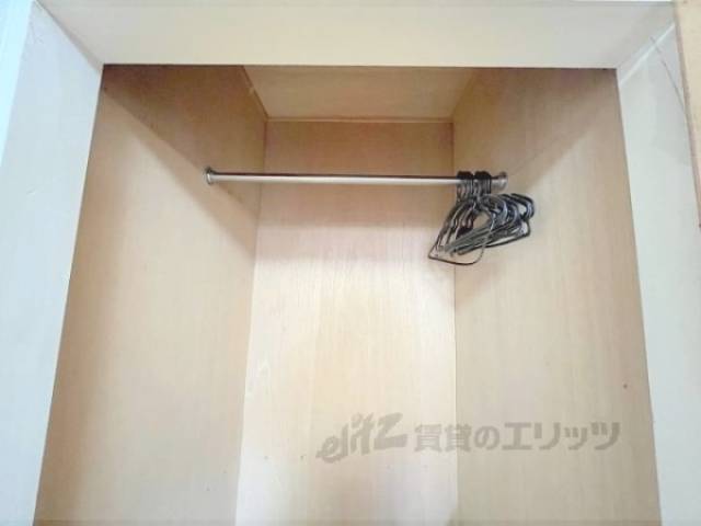 収納　ハンガー掛け