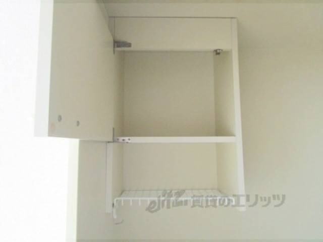 キッチン　上収納