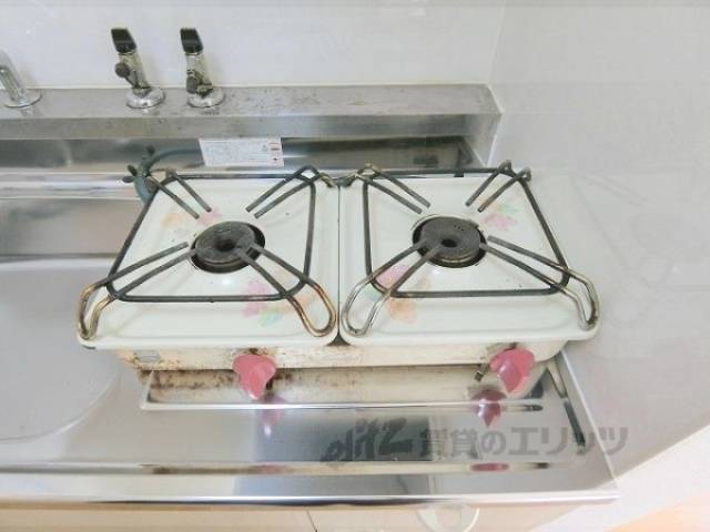 キッチン　コンロ
