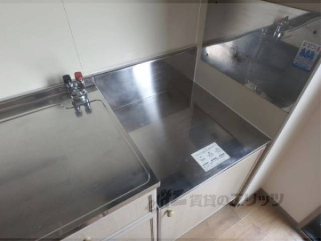 キッチン　コンロ置き場
