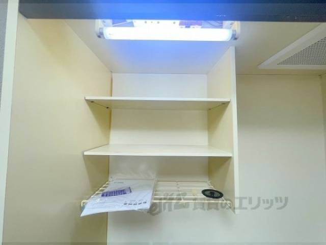 キッチン　収納