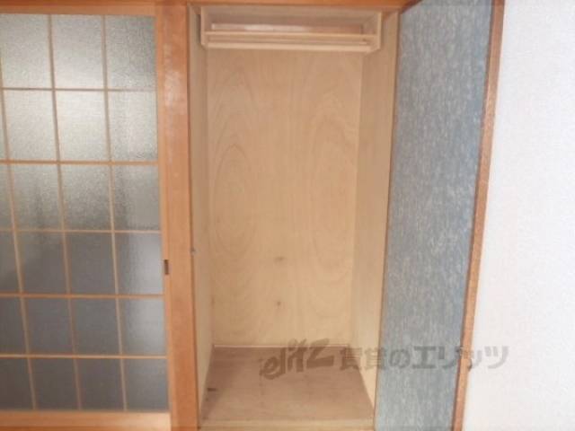 収納　洋室収納