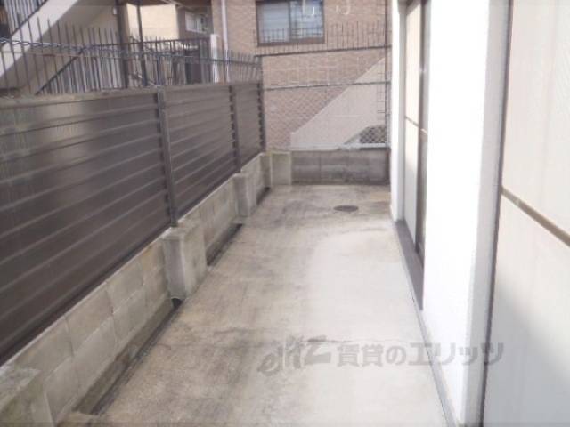 ベランダ　専用庭
