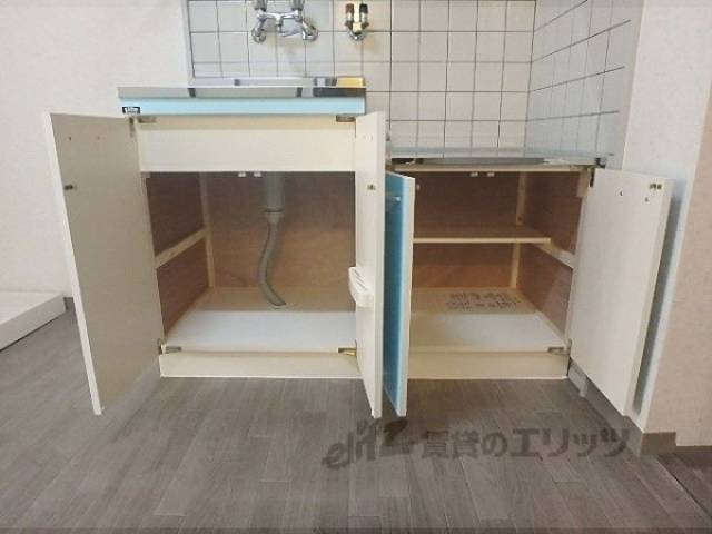 キッチン　収納