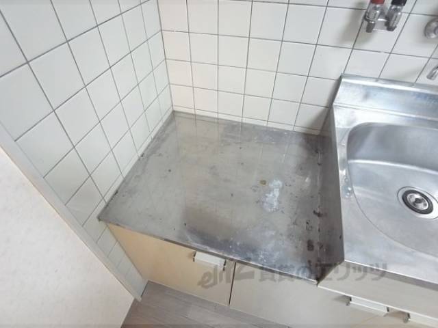 キッチン　コンロ置き