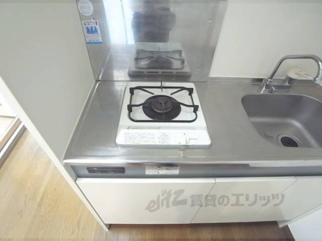 キッチン　コンロ