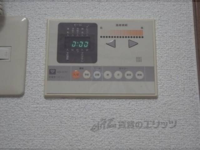 床暖房　床暖房完備