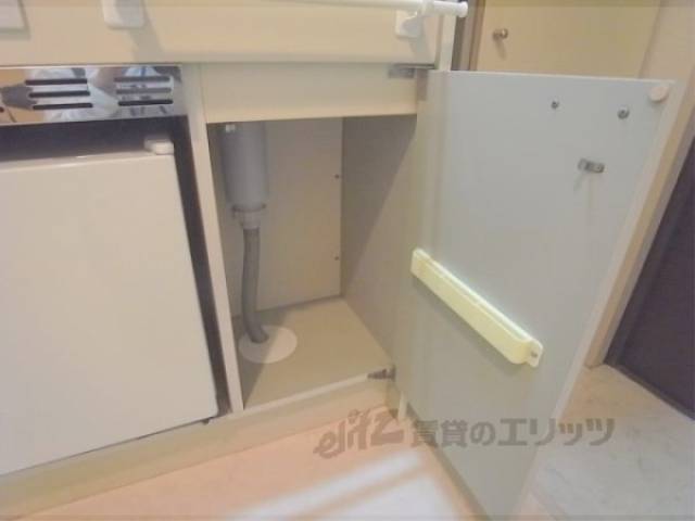 キッチン　下部収納